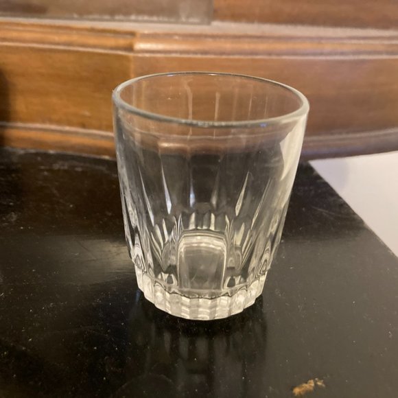 Set of Six Various Shot Glasses - Picture 5 of 7